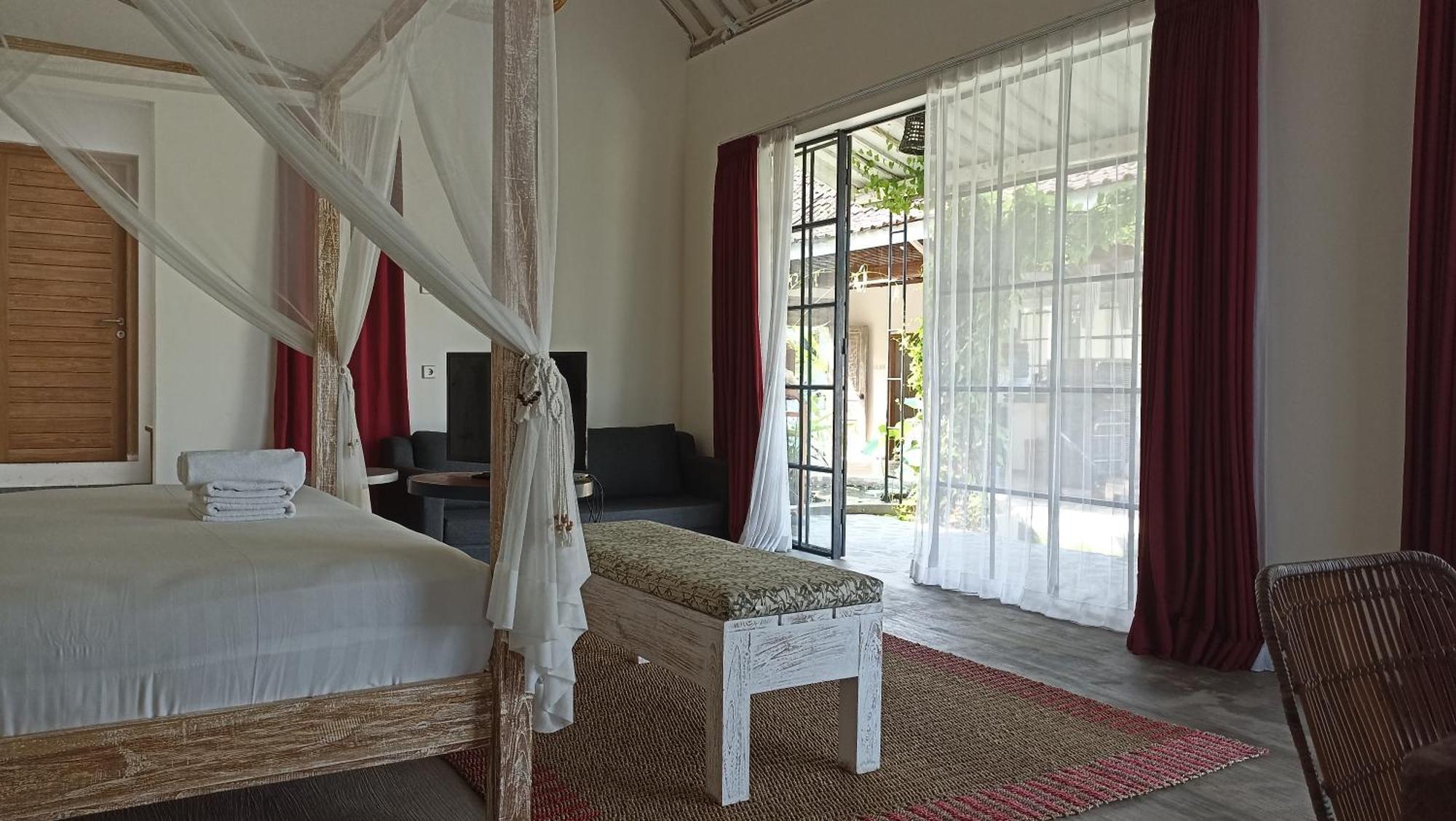 Sunmoonstarvillas Yogyakarta Jarakan Exterior photo